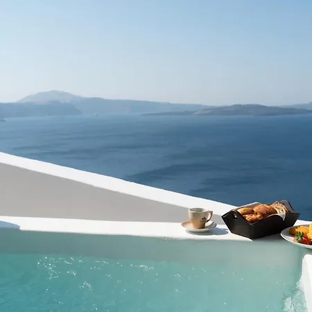 Magnificent Santorini Luxury With Sea View And Hot Tub 别墅 *